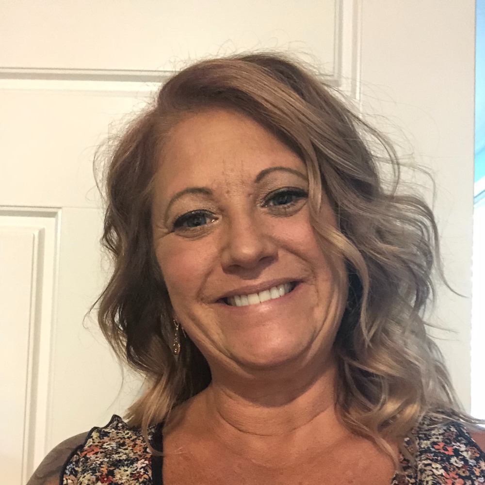 Meet your Posher, Lori